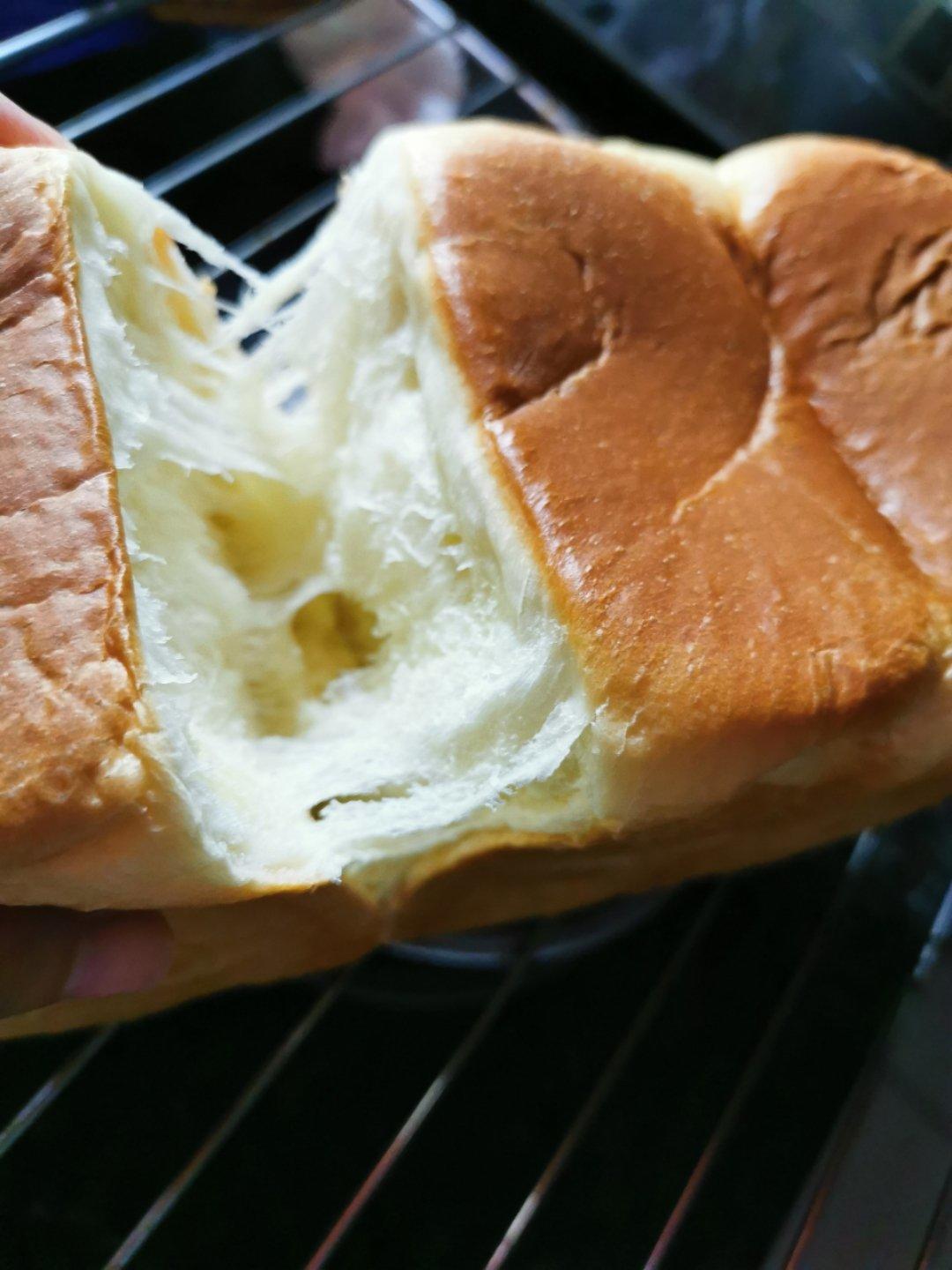 《Tinrry+》软绵绵的白吐司