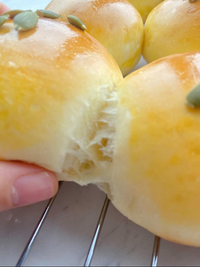 奶香早餐包～（全手揉～可做汉堡胚）