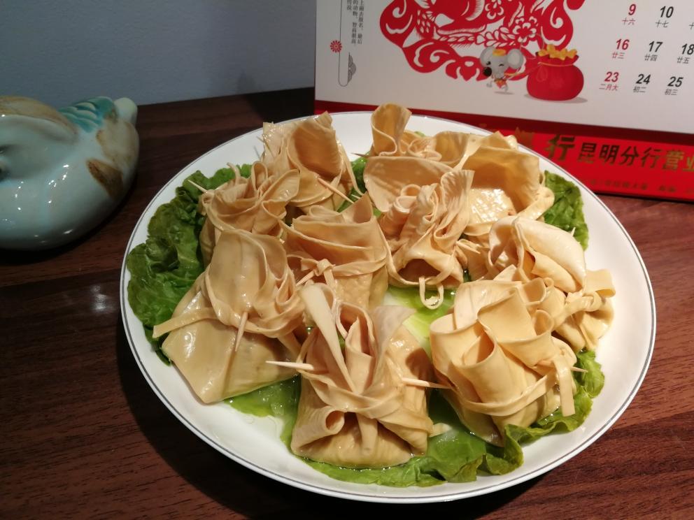 豆腐皮包子