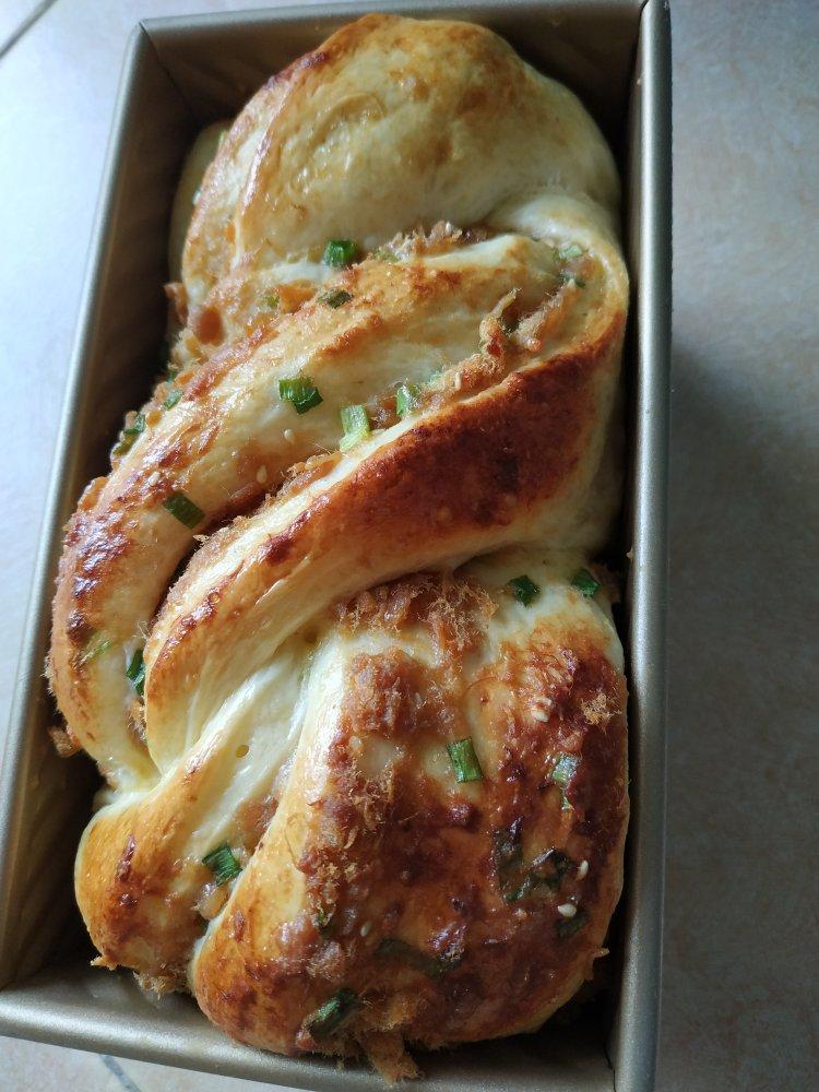 香葱肉松手撕吐司