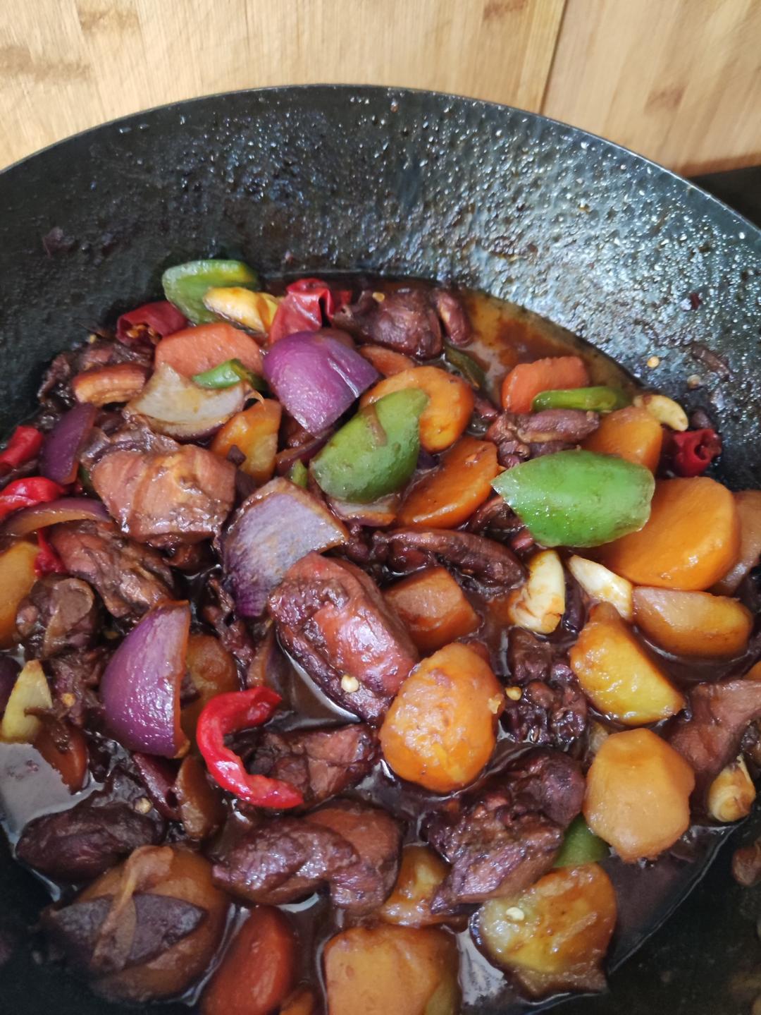 新疆大盘鸡无需争议