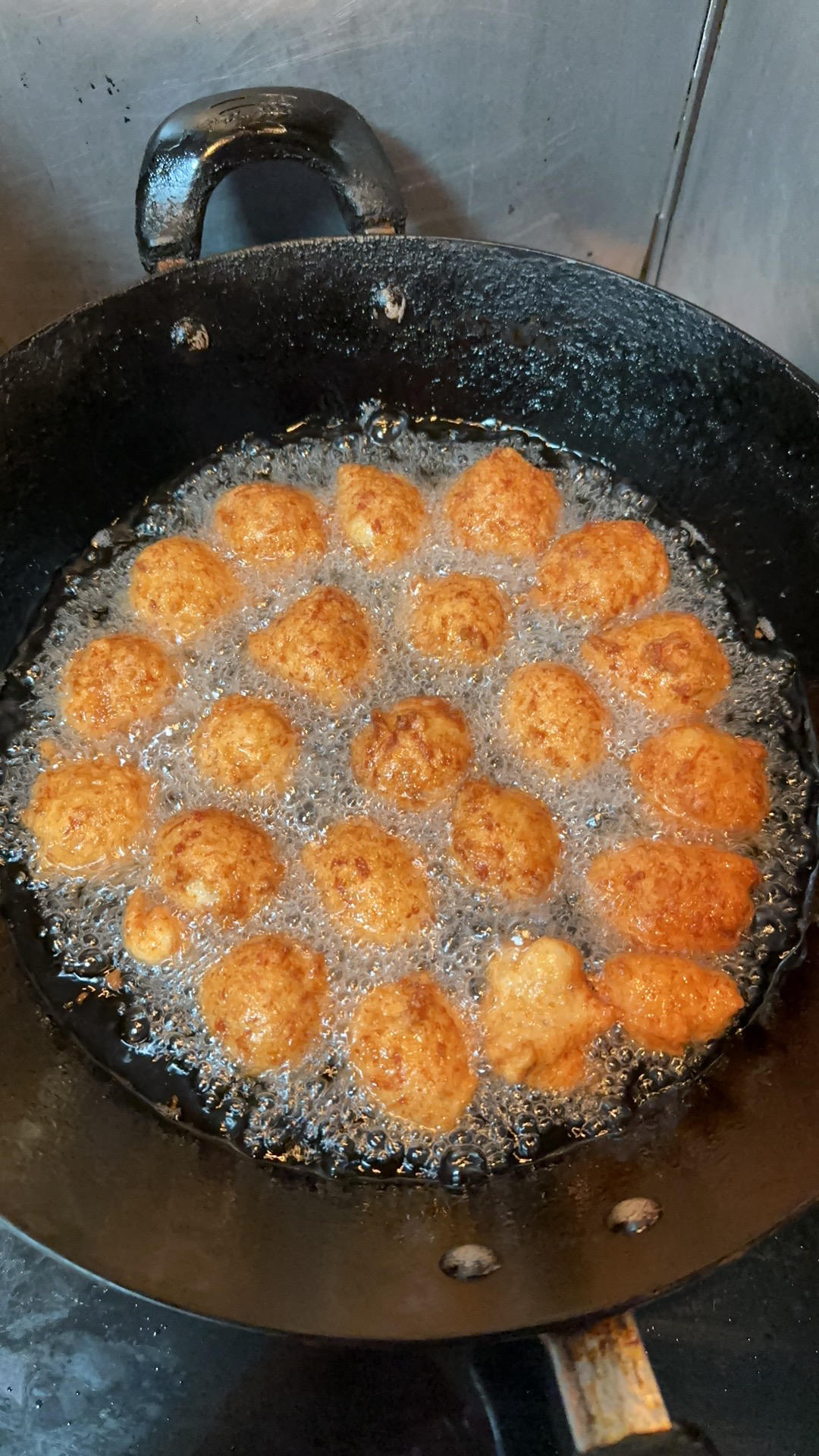 酥炸肉丸子