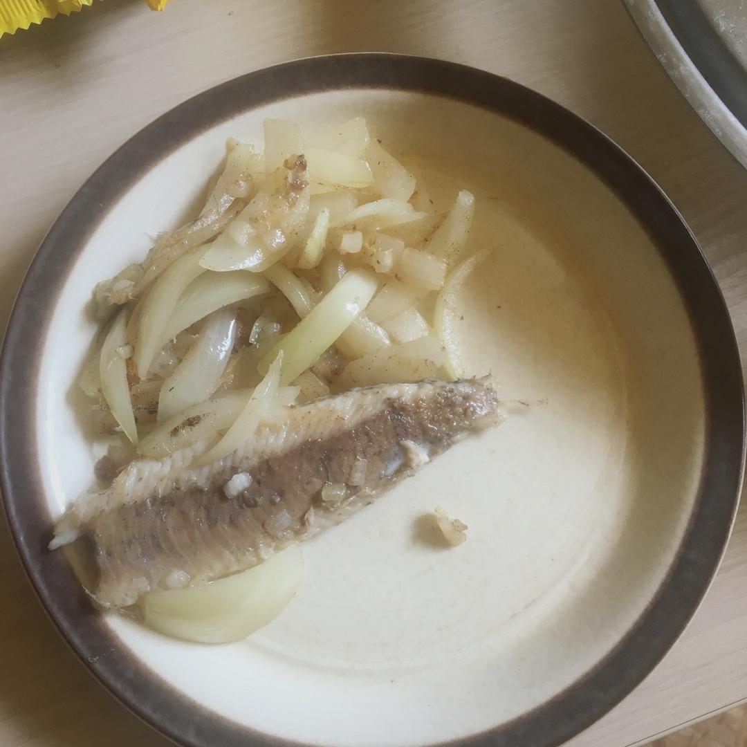 煎鲱鱼