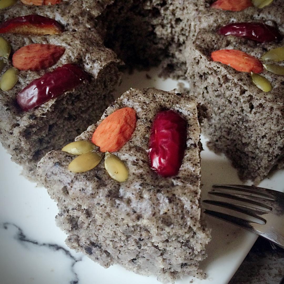 奶香黑芝麻发糕