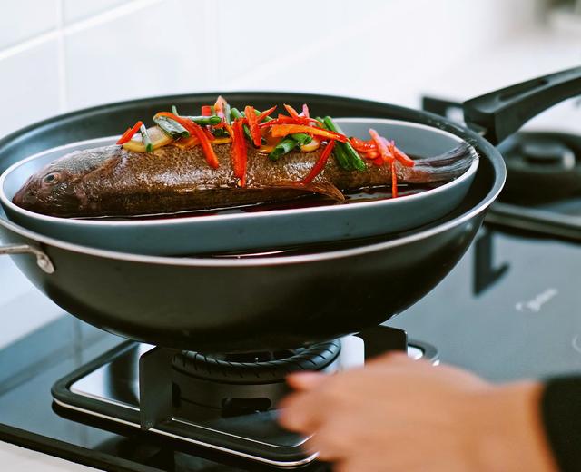 清蒸鲈鱼&板栗烧鸡——助力你家年夜饭的做法