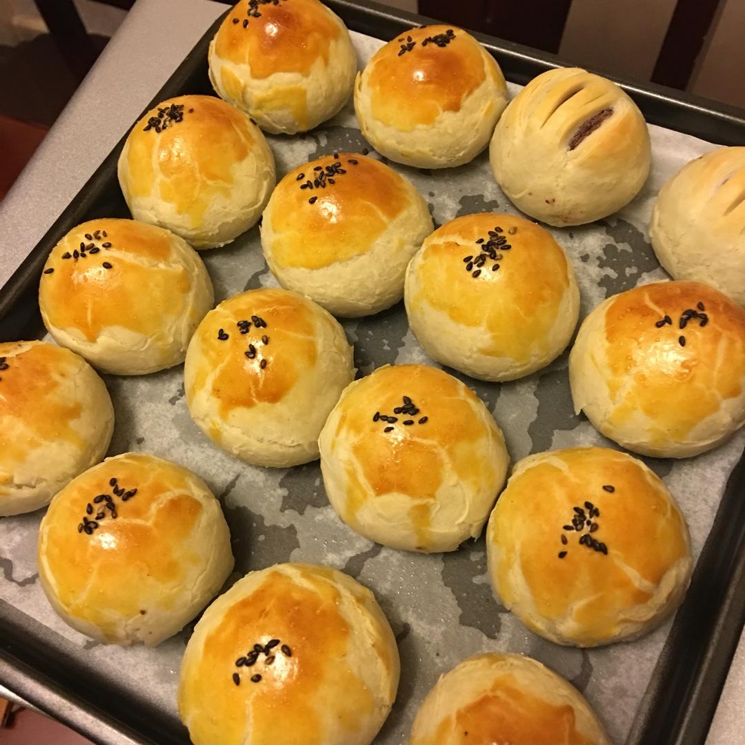 蛋黄酥酥酥（超级奶香黄油版）