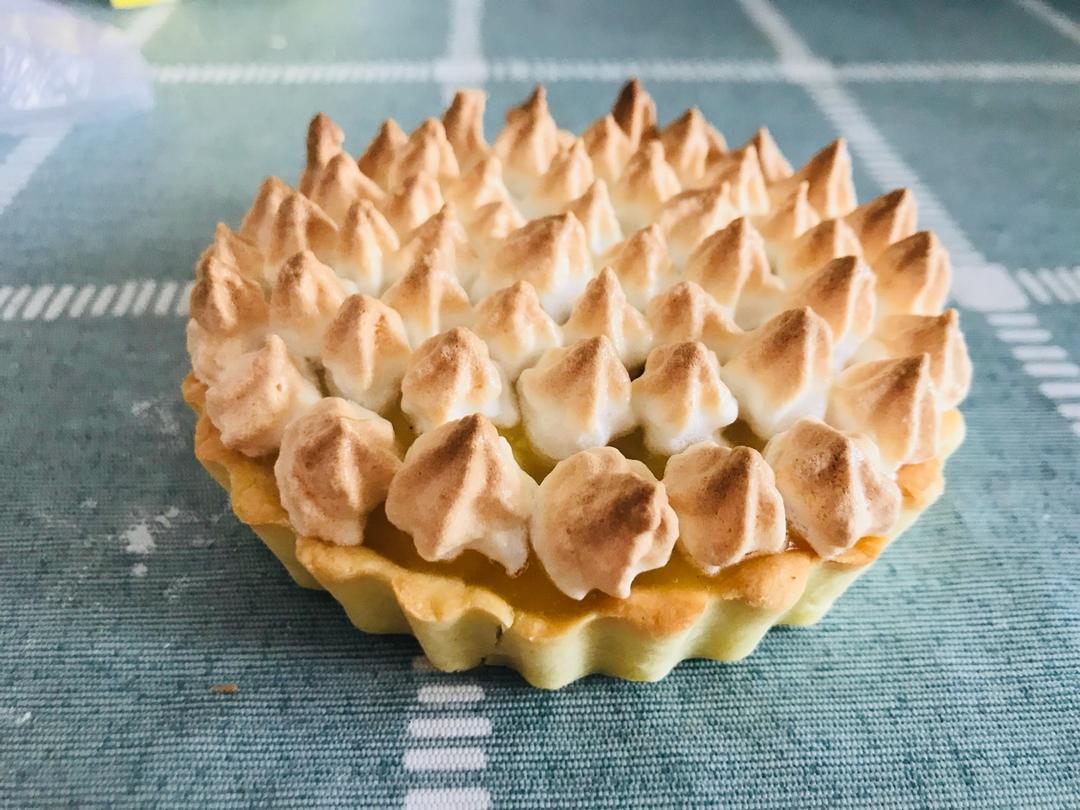 小呆8-i做的两人份蛋白霜柠檬塔(简易版)