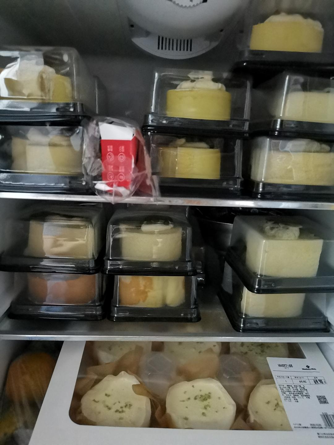 蛋糕卷这样做‼️不掉皮不开裂（小视频食谱）