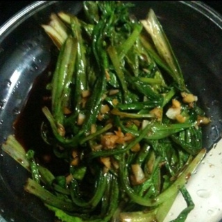 蒜蓉油麦菜