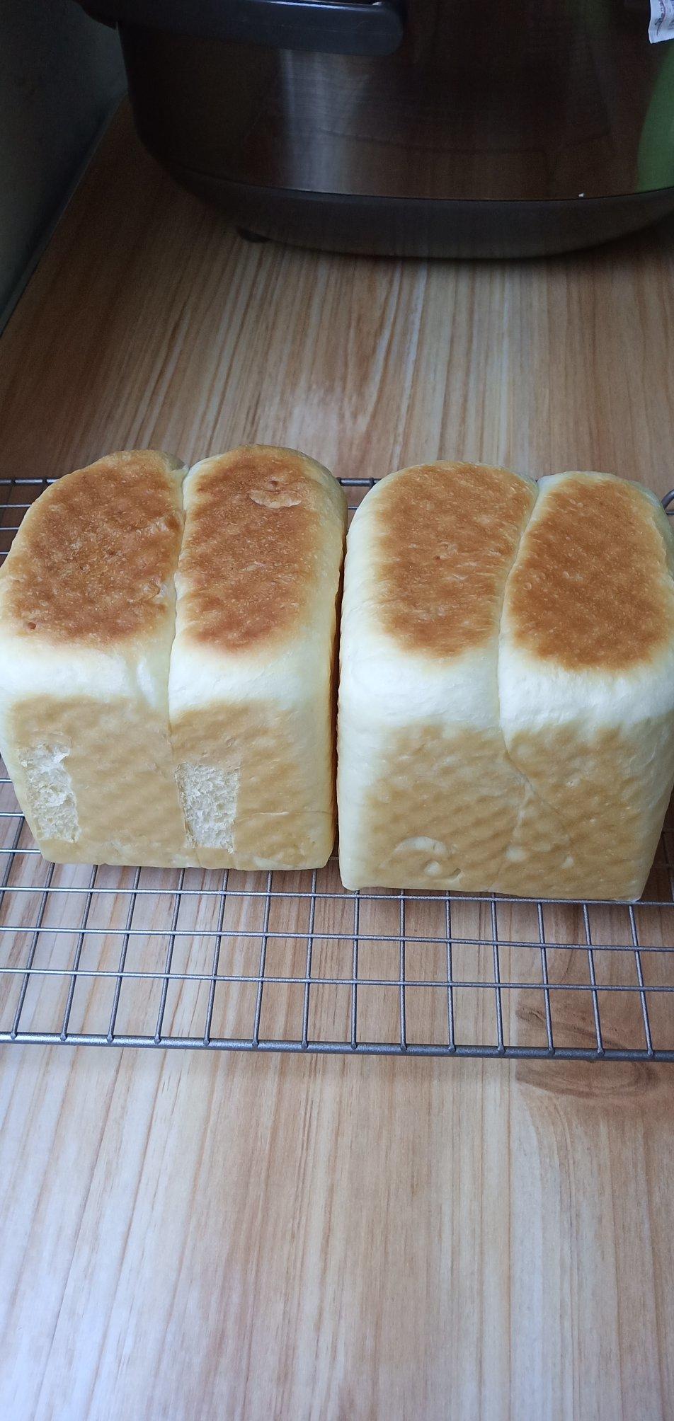 放冰箱就可以轻松出手套膜的吐司