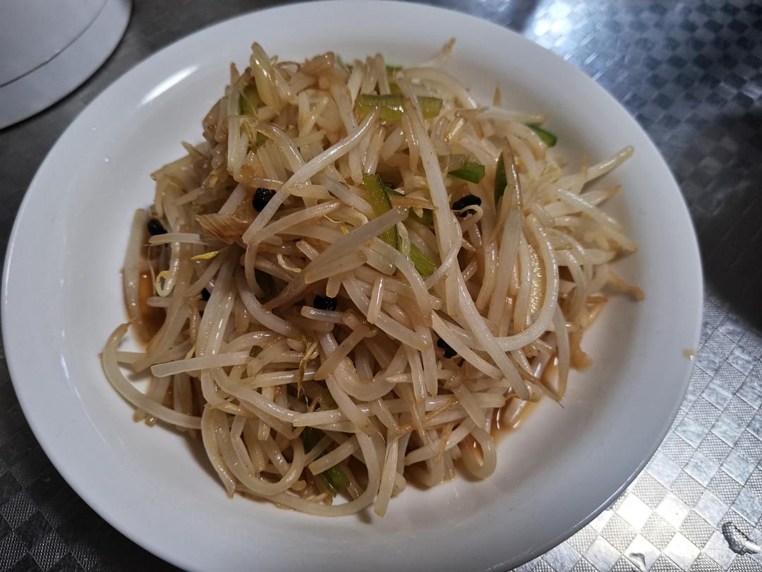 爆炒绿豆芽