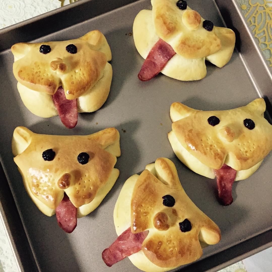 吐舌头的小狗面包