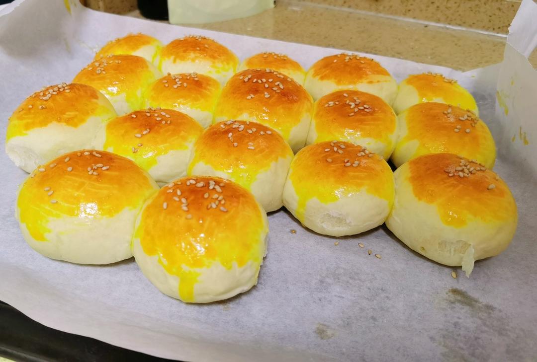 超软牛奶餐包，此配方超软不甜易出膜，放一礼拜不变硬