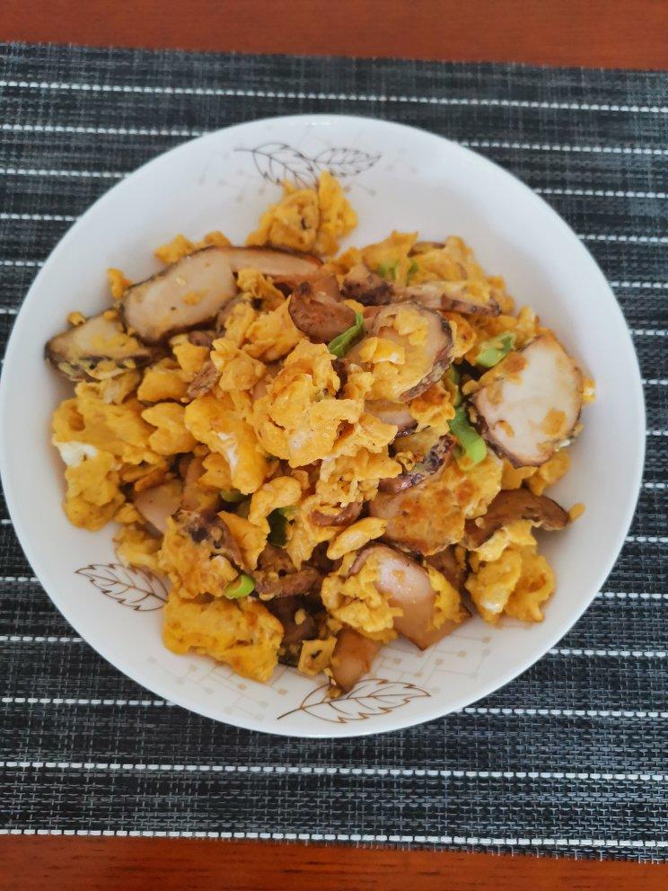 松茸炒鸡蛋