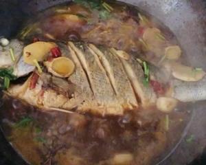 超下饭的红烧鲈鱼🐟的做法 步骤3