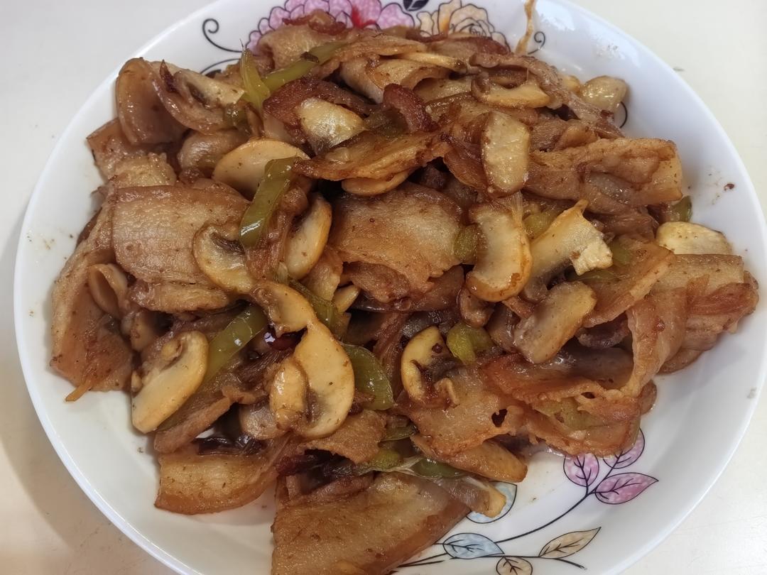 口蘑炒肉，下饭超无敌