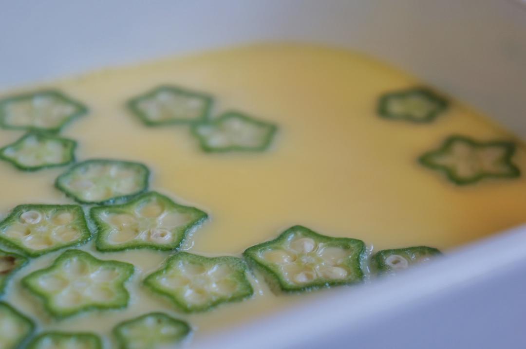 颜值控-做一朵开在碗里的花秋葵蒸水蛋