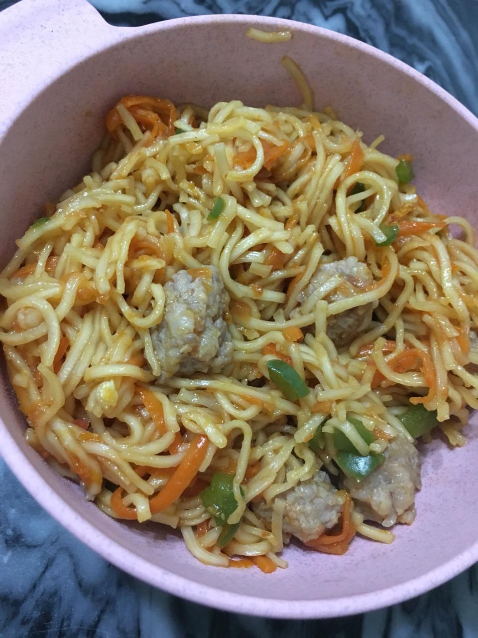 给宝宝的番茄炒面