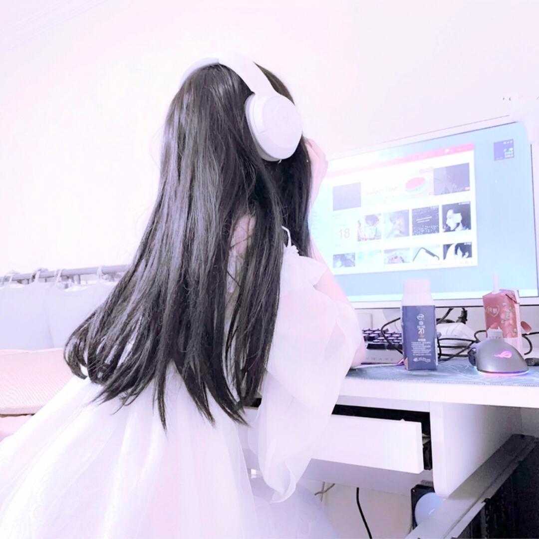不会做饭的小女娃