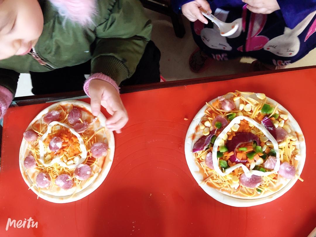 芝士香肠披萨🍕
