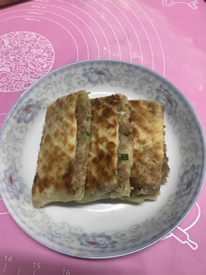 烫面肉末千层饼