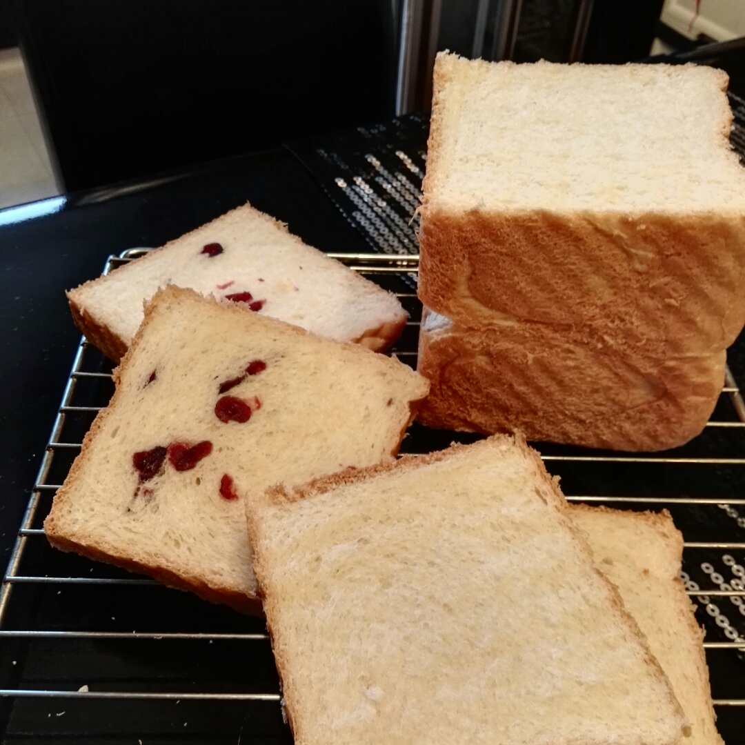 是molly哒做的全麦土司