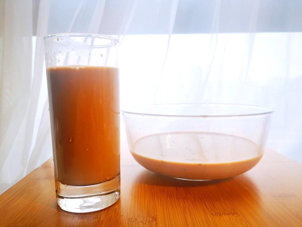 自制原味奶茶
