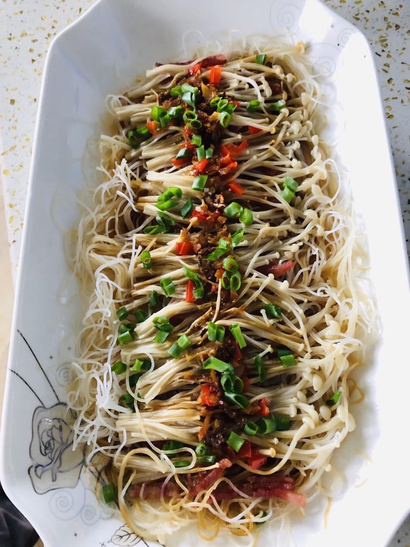 蒜蓉蒸金针菇粉丝（小心上瘾）