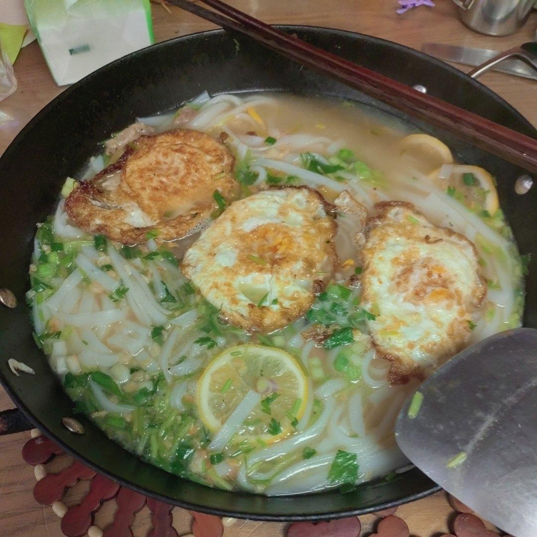 简单易做的｛原味汤粉｝