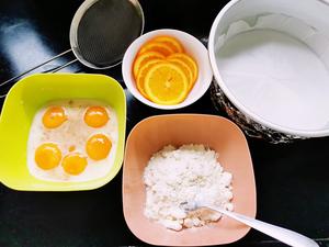 生日8寸香橙蛋糕   水浴法   (没有奶油可以试一下这样做一样漂亮)的做法 步骤1