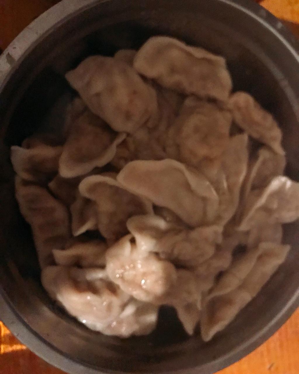 煮速冻饺子不破的小妙招