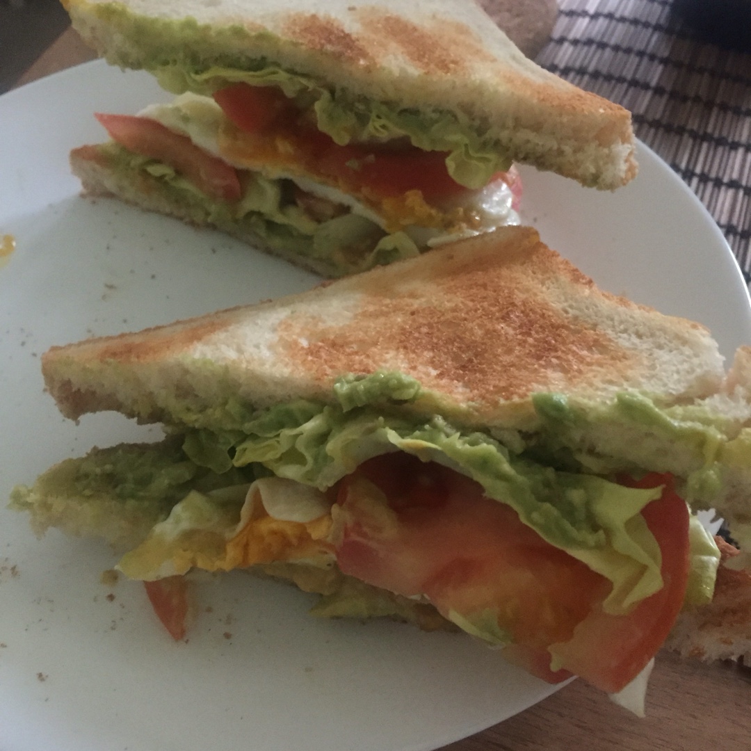 牛油果早餐三明治 Avocado Breakfast Toasted Sandwich