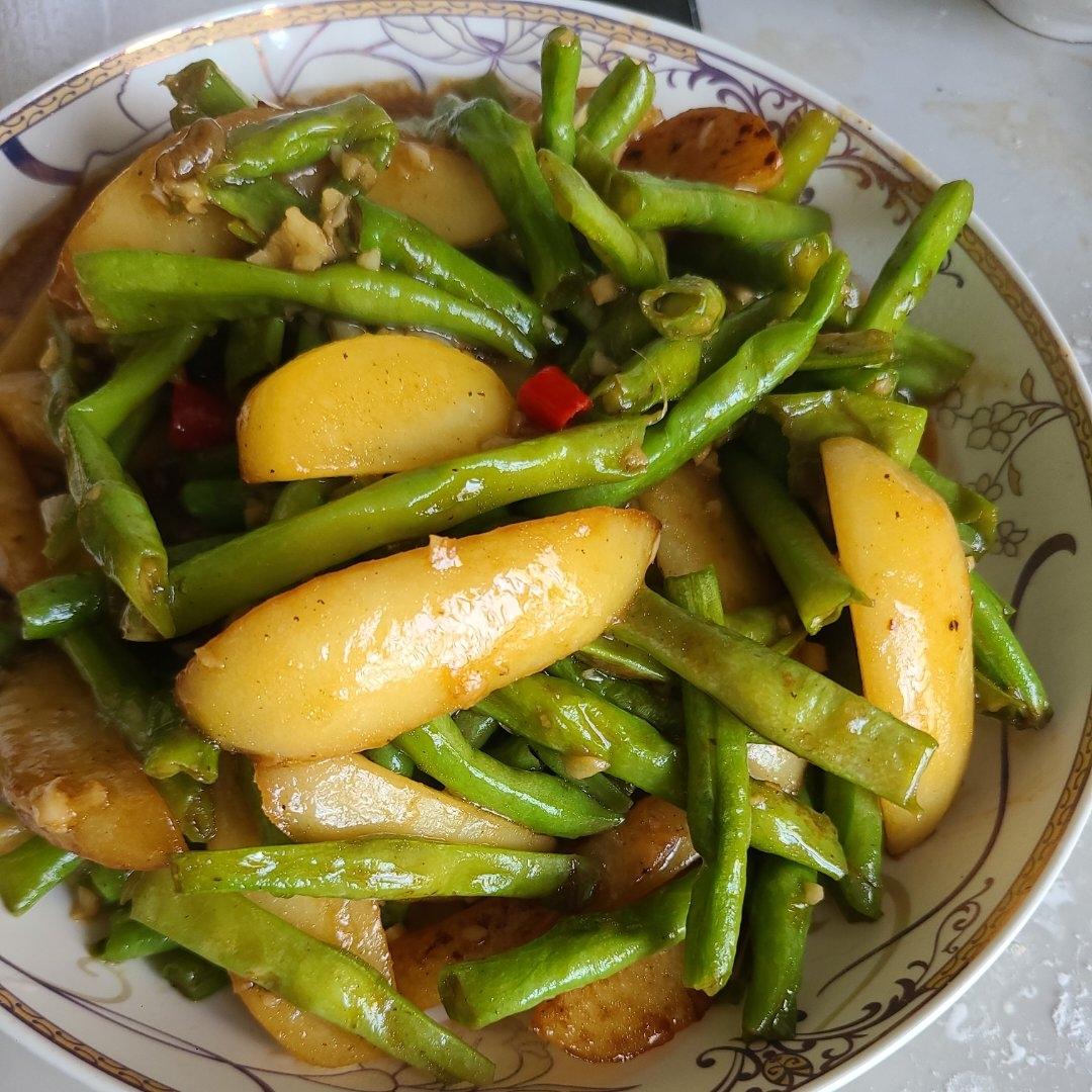 土豆烧豆角