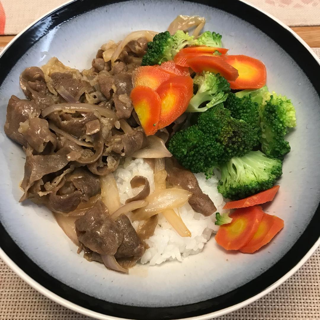 肥牛饭