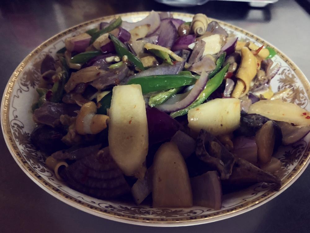 泡椒鸡杂
