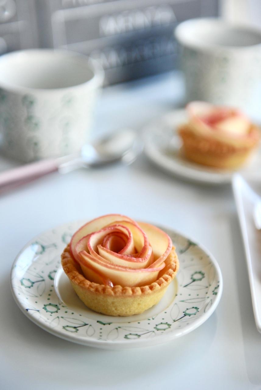 从此karen不早朝做的玫瑰花苹果塔