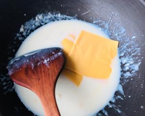 白汁焗烤西兰花的做法 步骤7