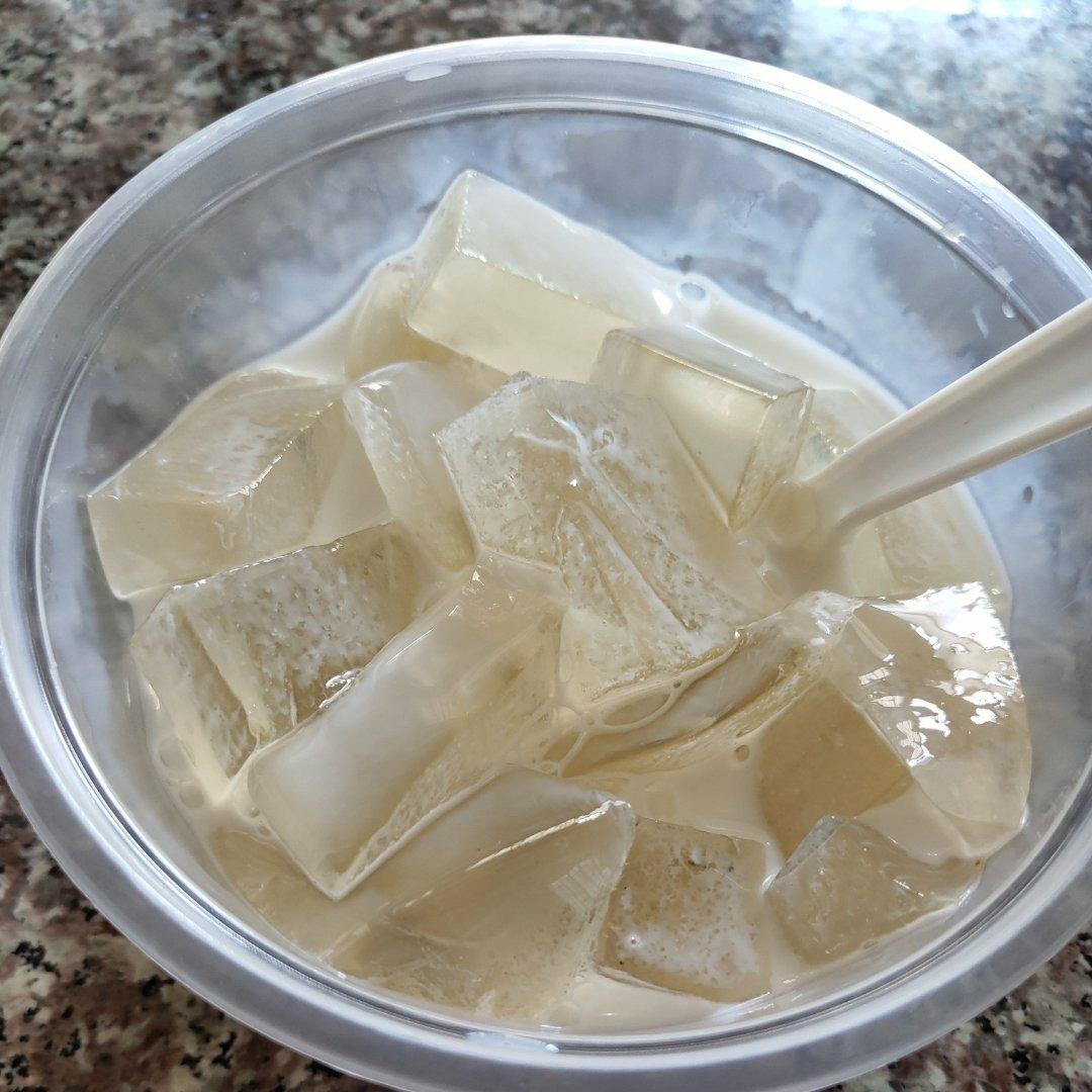 牛奶芒果布丁（白凉粉简易版）