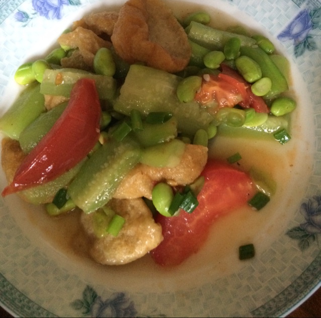 丝瓜毛豆烧油面筋