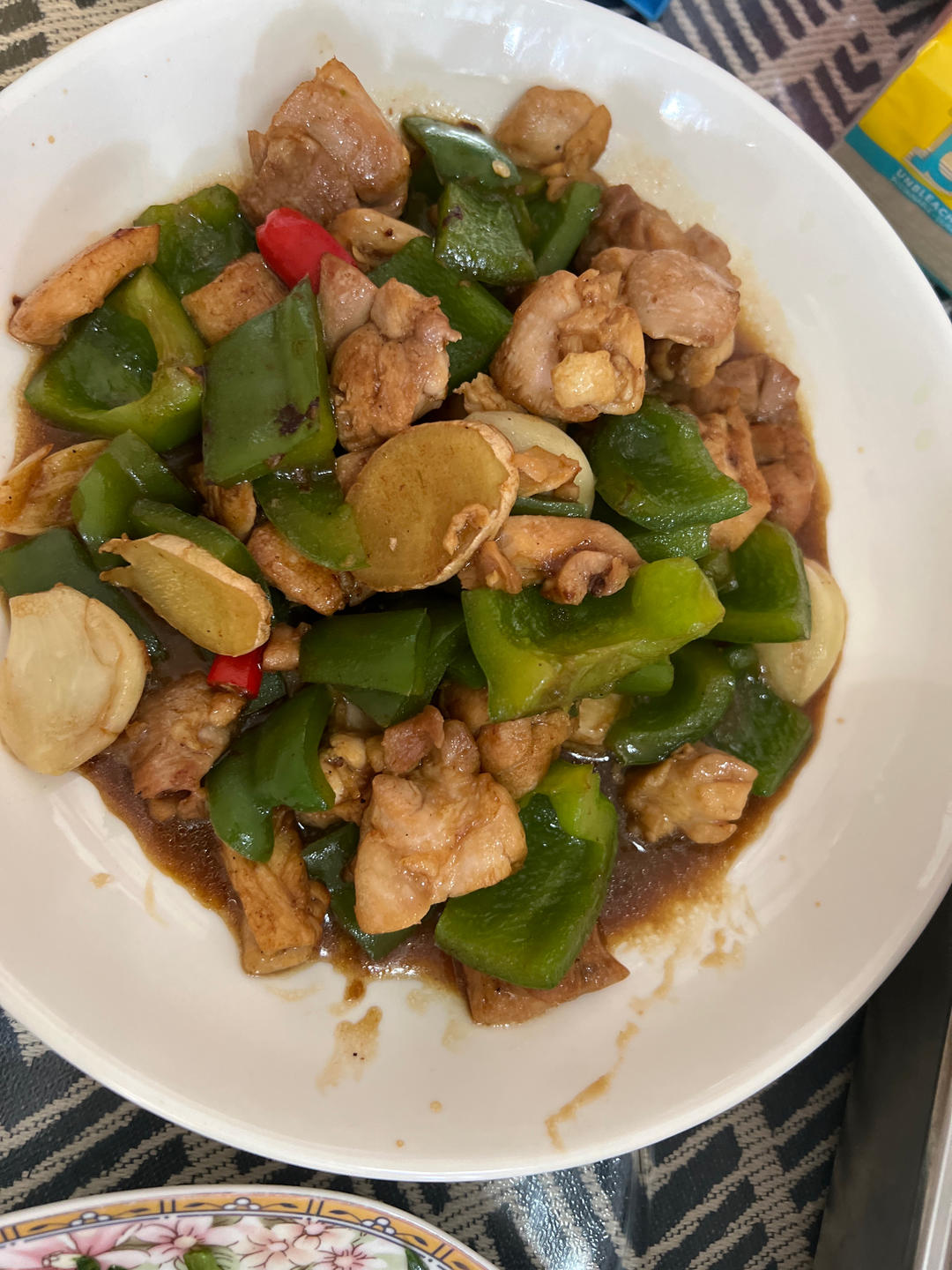 青椒炒鸡腿肉（大厨级别）