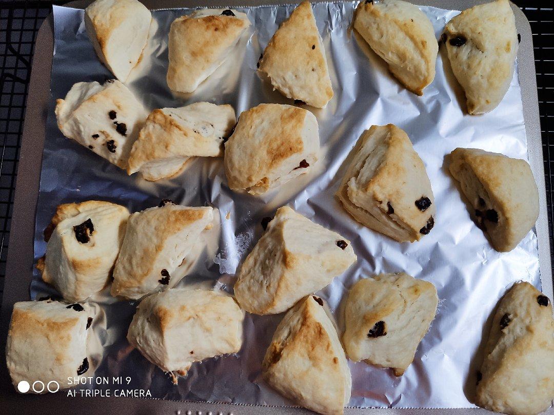 快手淡奶油蔓越莓司康（零失败）