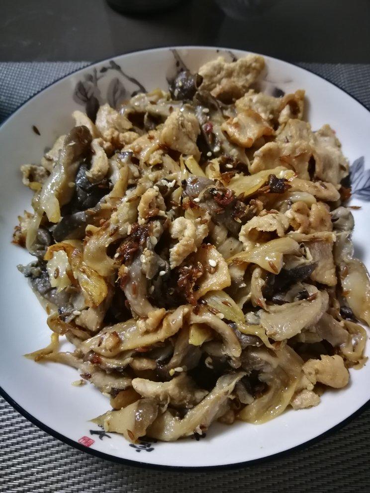 好吃的干煸孜然蘑菇