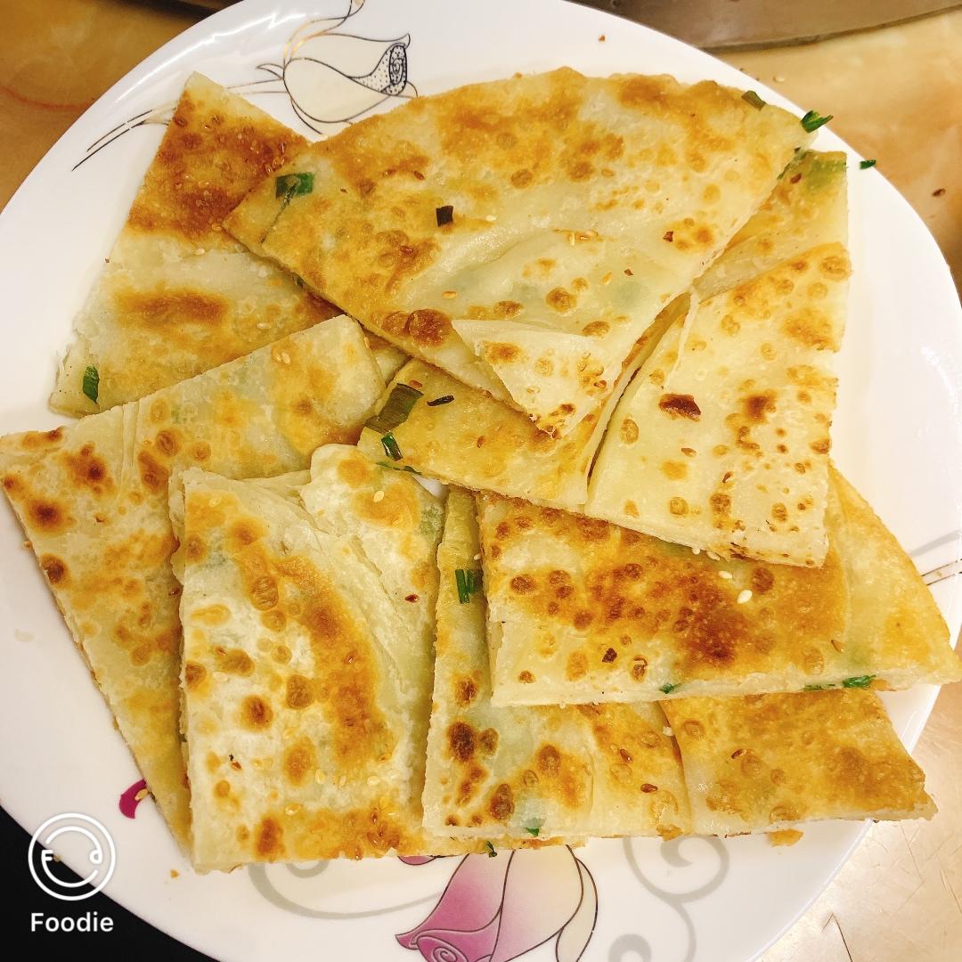 葱油饼（面粉吸水量不一样、水慢慢加）
