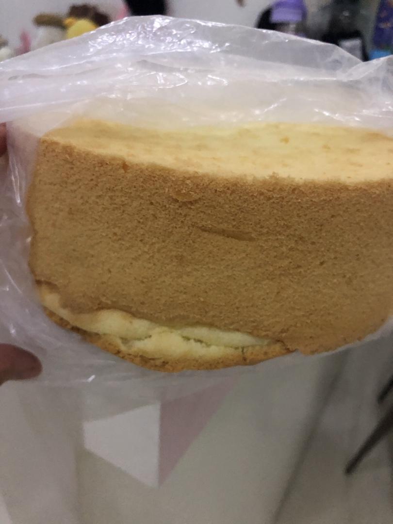 不塌腰不回缩的云感戚风蛋糕