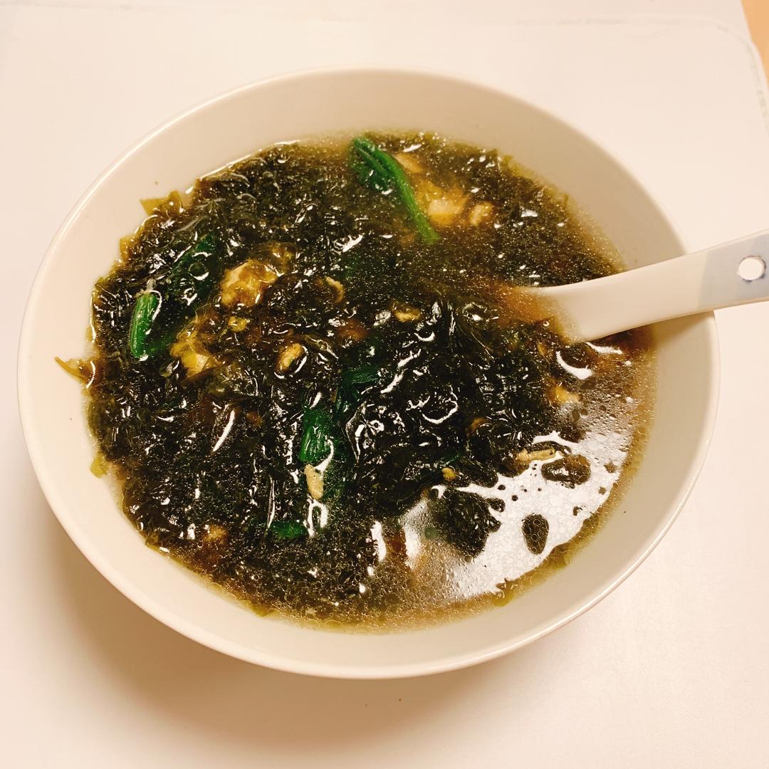 菠菜鸡蛋紫菜汤