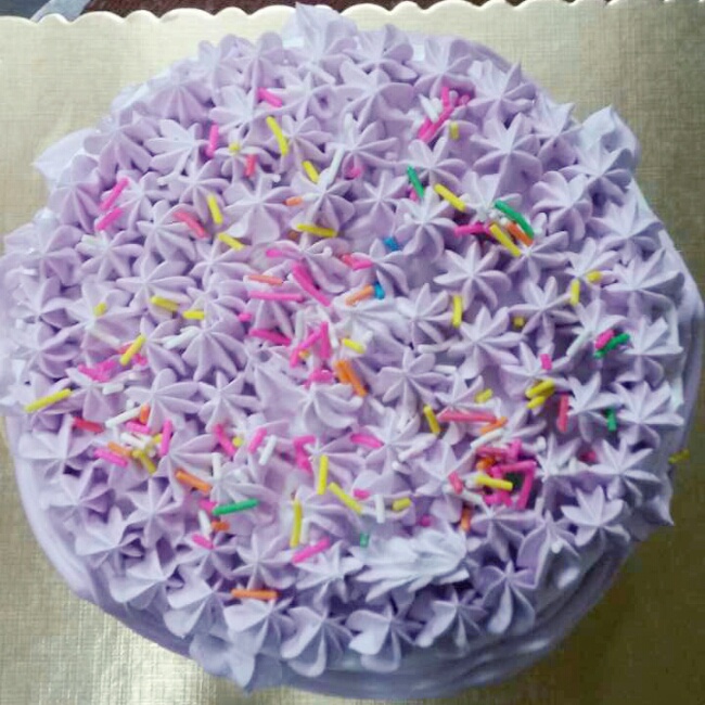 紫色玫瑰渐变裱花蛋糕