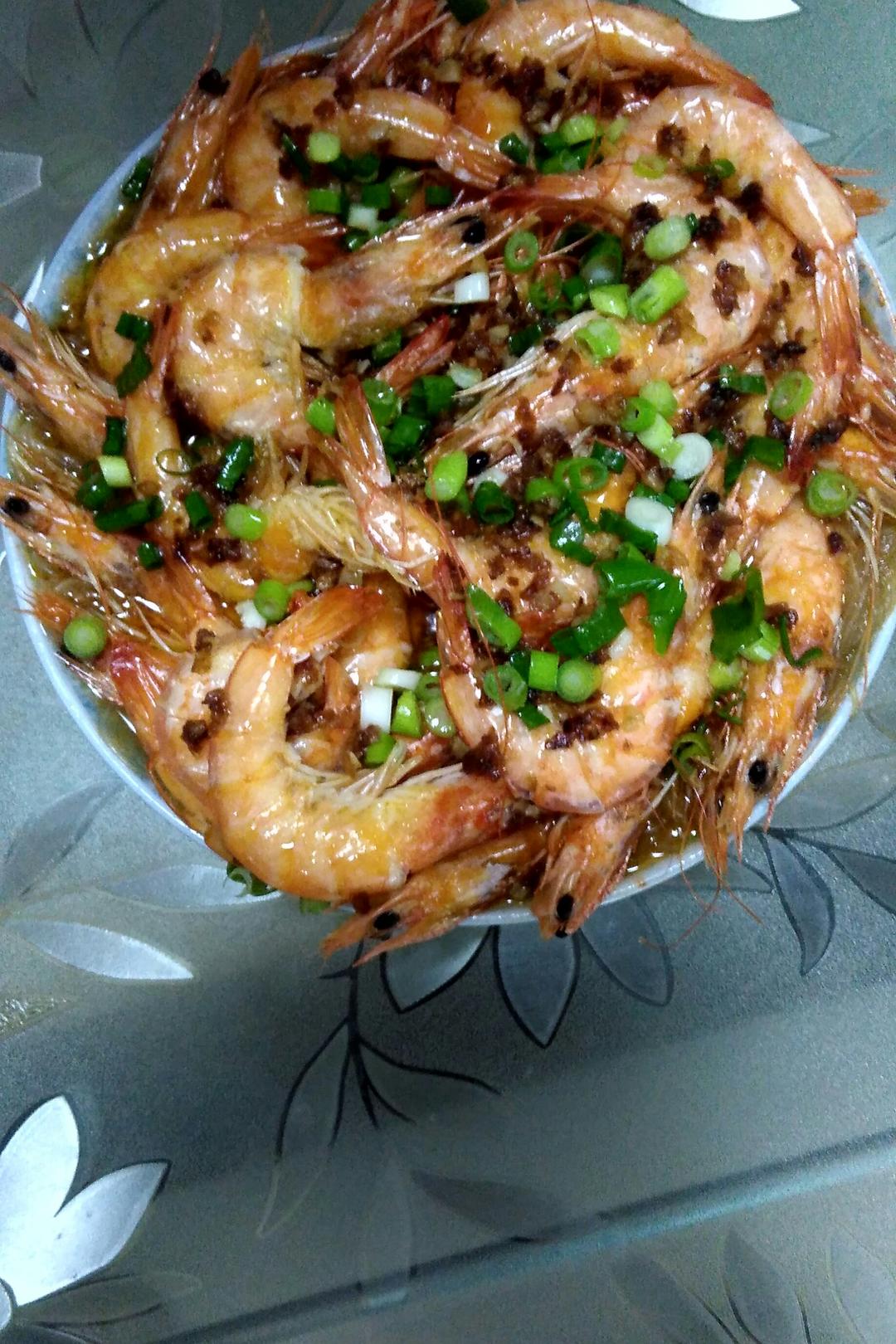 蒜蓉粉丝蒸大虾