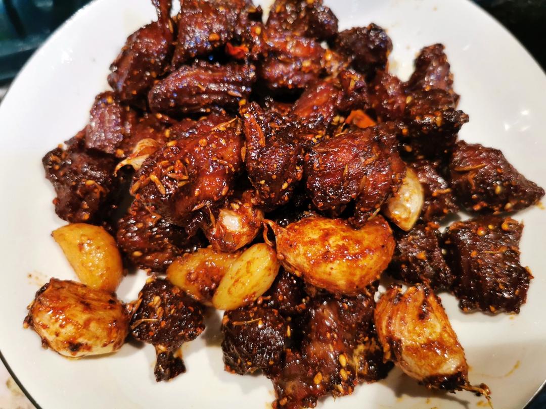 东北蒜炸护心肉（油边）