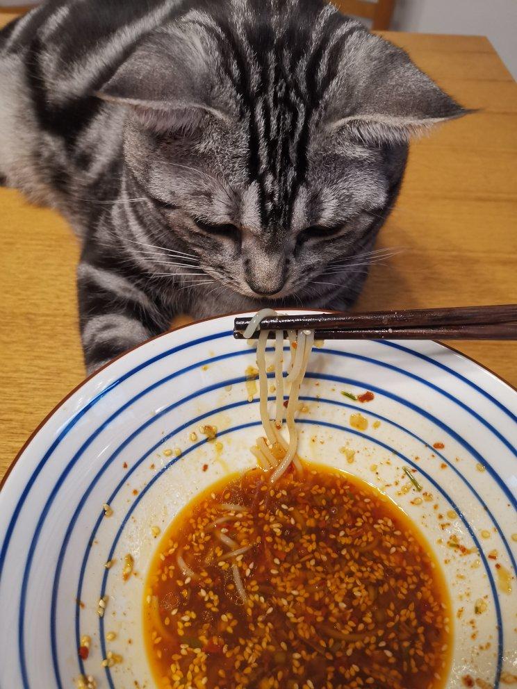 酸爽开胃的酸汤米线