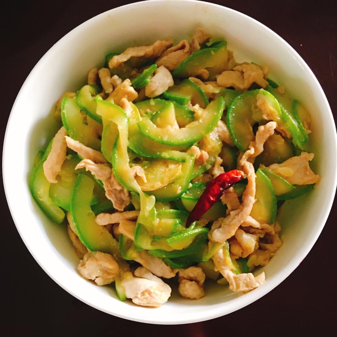 【西葫芦炒肉丝图片】啾咪ga_下厨房